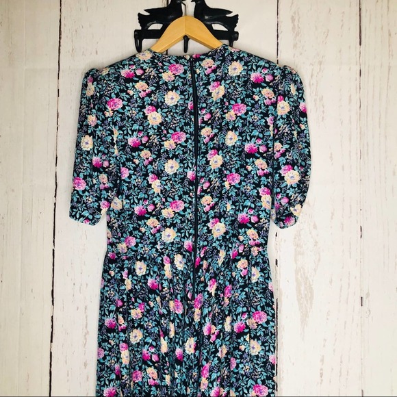 Vintage 80’s Floral Rayon Prairie Dress V Waist - Picture 5 of 7